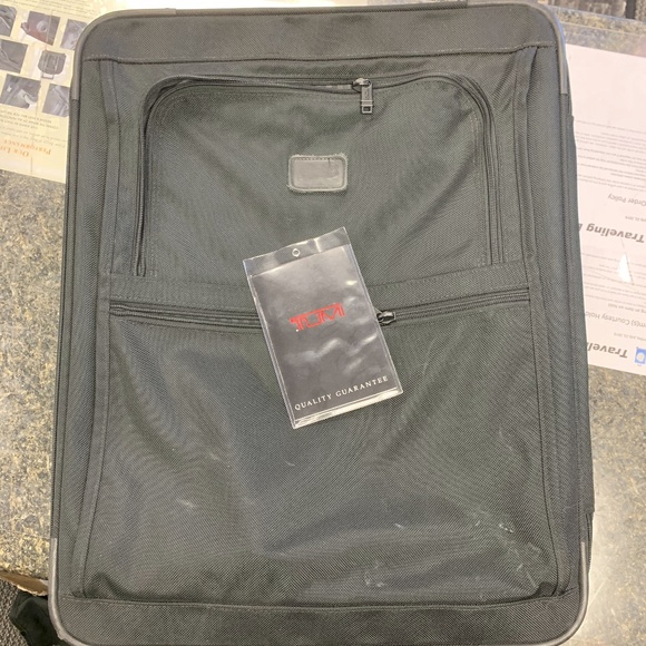 medium size travel luggage